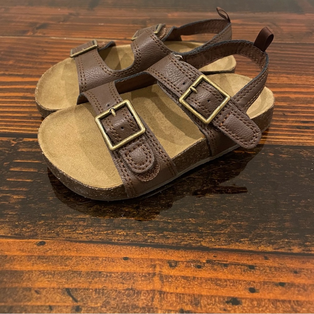 OSHKOSH B'GOSH Boys' Bruno Adjustable Buckle Sandals